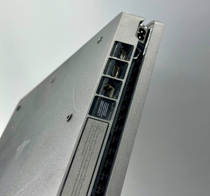Sony PlayStation 4 Slim